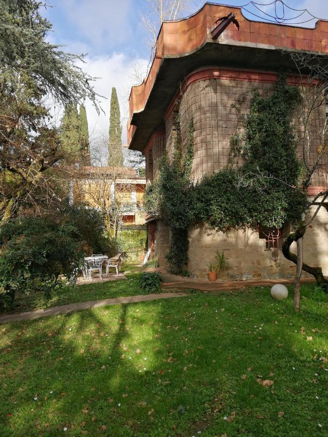 Open Space Nel Parco Con Parcheggio Gratuito Floransa Dış mekan fotoğraf